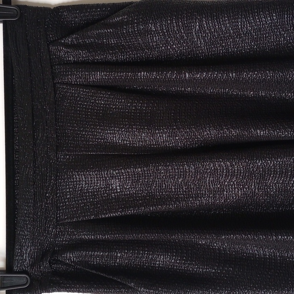 BCBG Textured Pull On Baggy Ankle Pants M Black Pockets - 50off3 - Picture 3 of 8